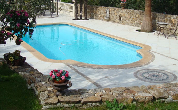 Avantages-piscine-sel