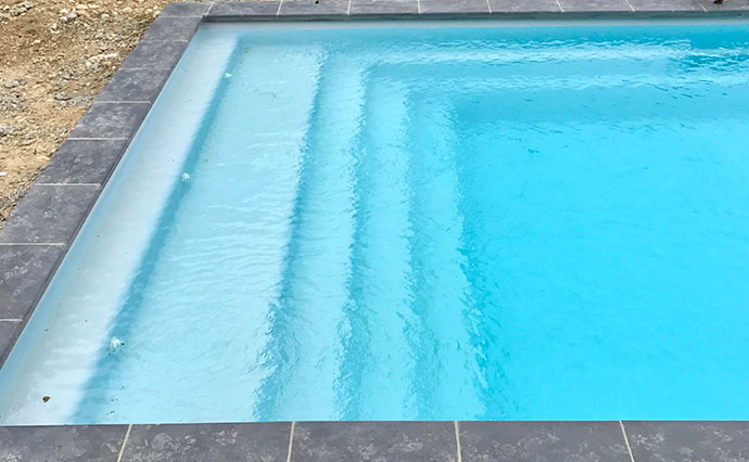 Photo piscine modèle WIDE - SPA Piscines