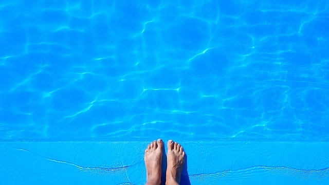 Une fissure dans votre piscine coque polyester ? faites appel à spa piscine