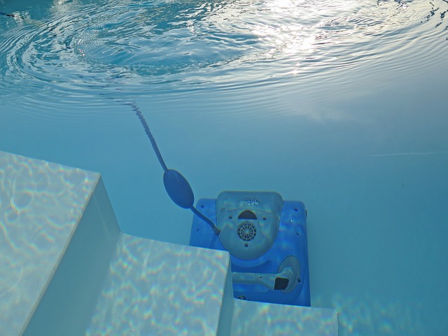 Avez-vous déjà pensé à un robot pour nettoyer votre piscine automatiquement ?