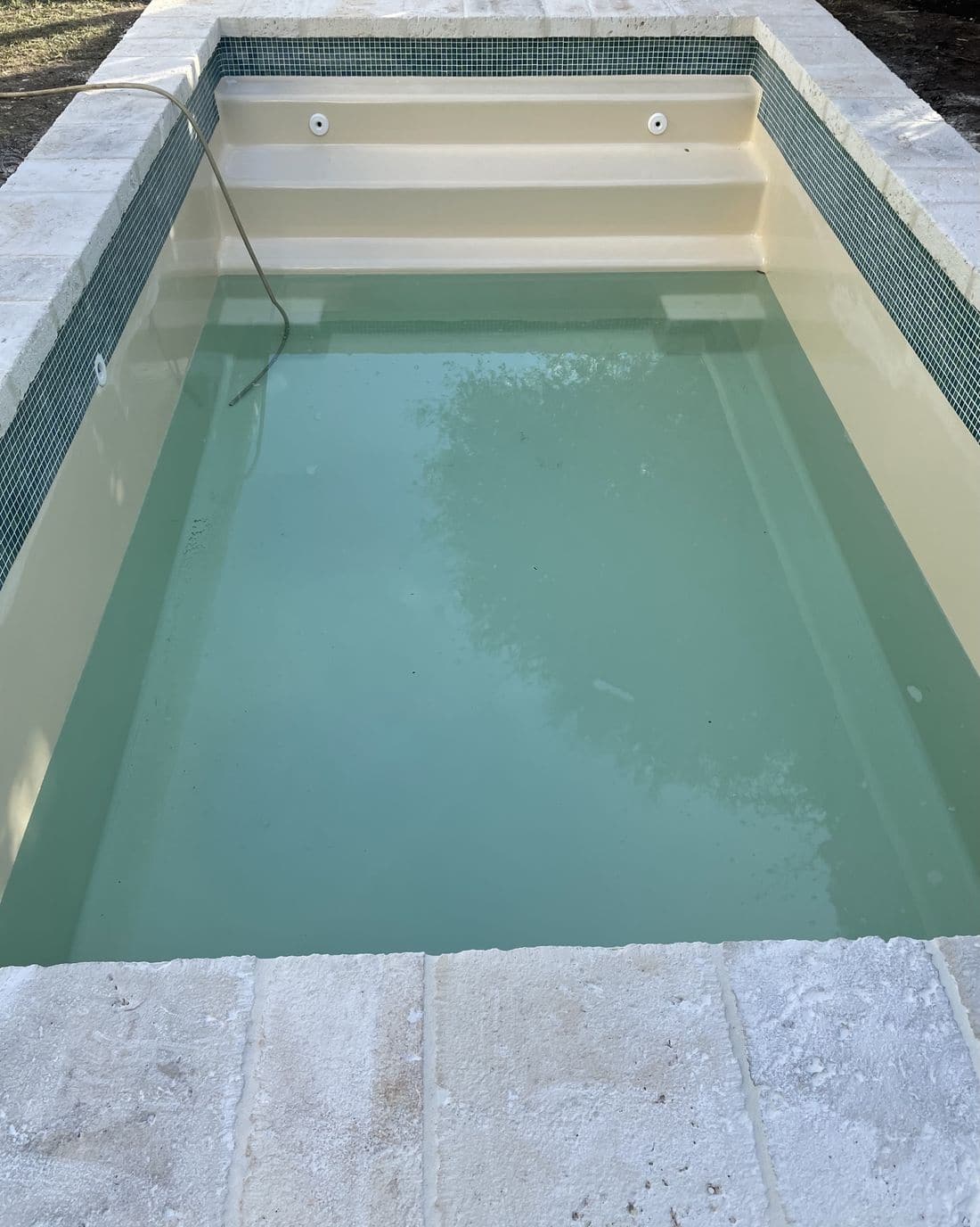 Astuces-remplissage-eau-piscine