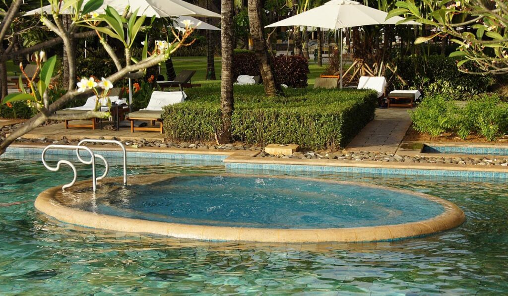 aspirateur jacuzzi - spa - nettoyage